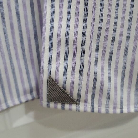 Untuckit mens long sleeve dress shirt, size large - Picture 4 of 5